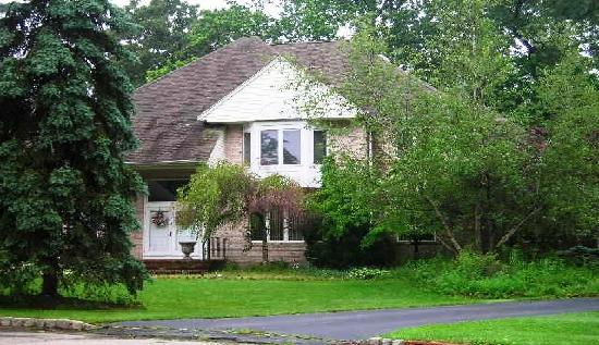7 Manor Ct, Montclair, NJ 07042 