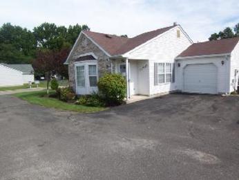 40 Farnworth Close, Howell, NJ 07728 