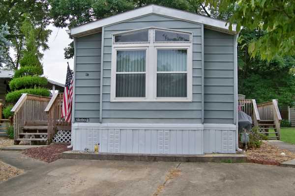 97 Mobile Lane, Toms River, NJ 08755 