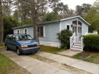 19 Clubhouse Drive, Egg Harbor City, NJ 08215 