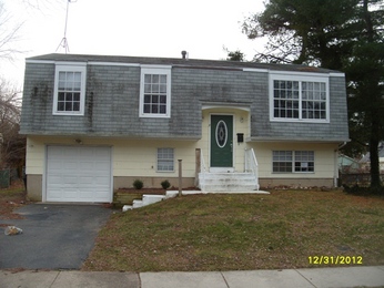 8 Sandal Lane, Willingboro, NJ 08046 