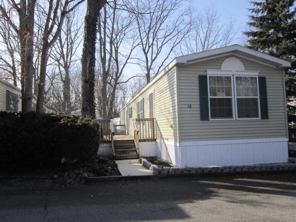 16 Marcia Memoirial Cr., Jackson, NJ 08527 