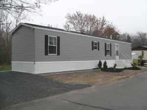26 Geneva Ave., Lakehurst, NJ 08733 