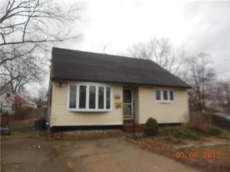 528 Rowand Ave, Gloucester, NJ 08029 