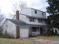 421 Windsor Dr, Gibbstown, NJ 08027 