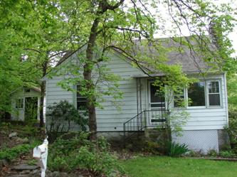 25 Maple Rd, Ringwood, NJ 07456 