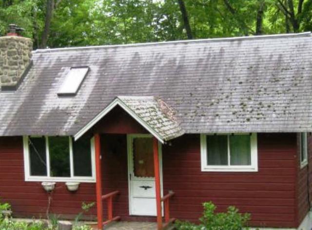 139 Hillside Rd, Highland Lakes, NJ 07422 