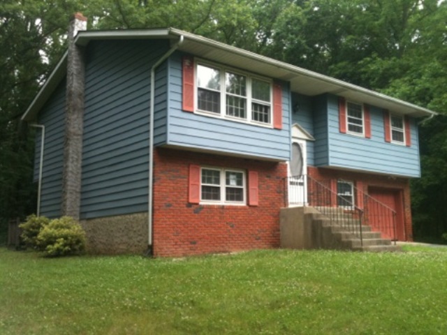 99 Mannington Yorketown Rd, Woodstown, NJ 08098 