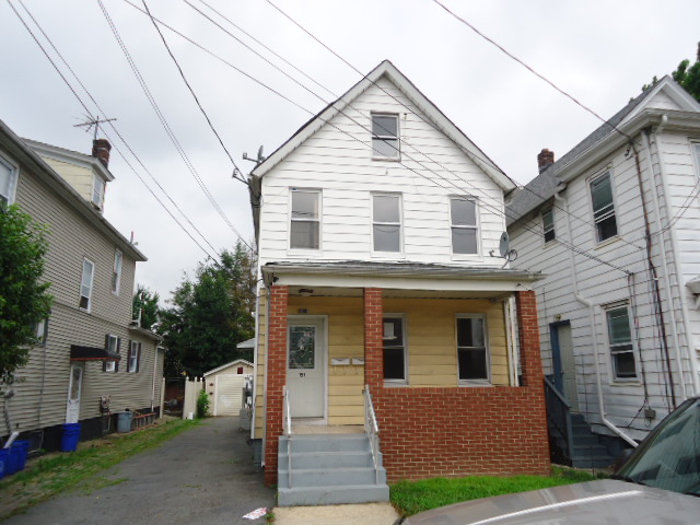 151 Pershing Avenue, Carteret, NJ 07008 