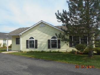 37 Jaffreyton Close, Howell, NJ 07728 