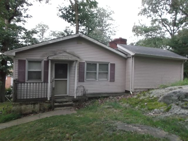 136 Dupont Ave, Hopatcong, NJ 07843 