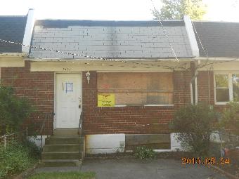 1215 Macarthur Dr, Camden, NJ 08104 