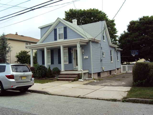 22 Milton  Avenue, Clifton, NJ 07013 