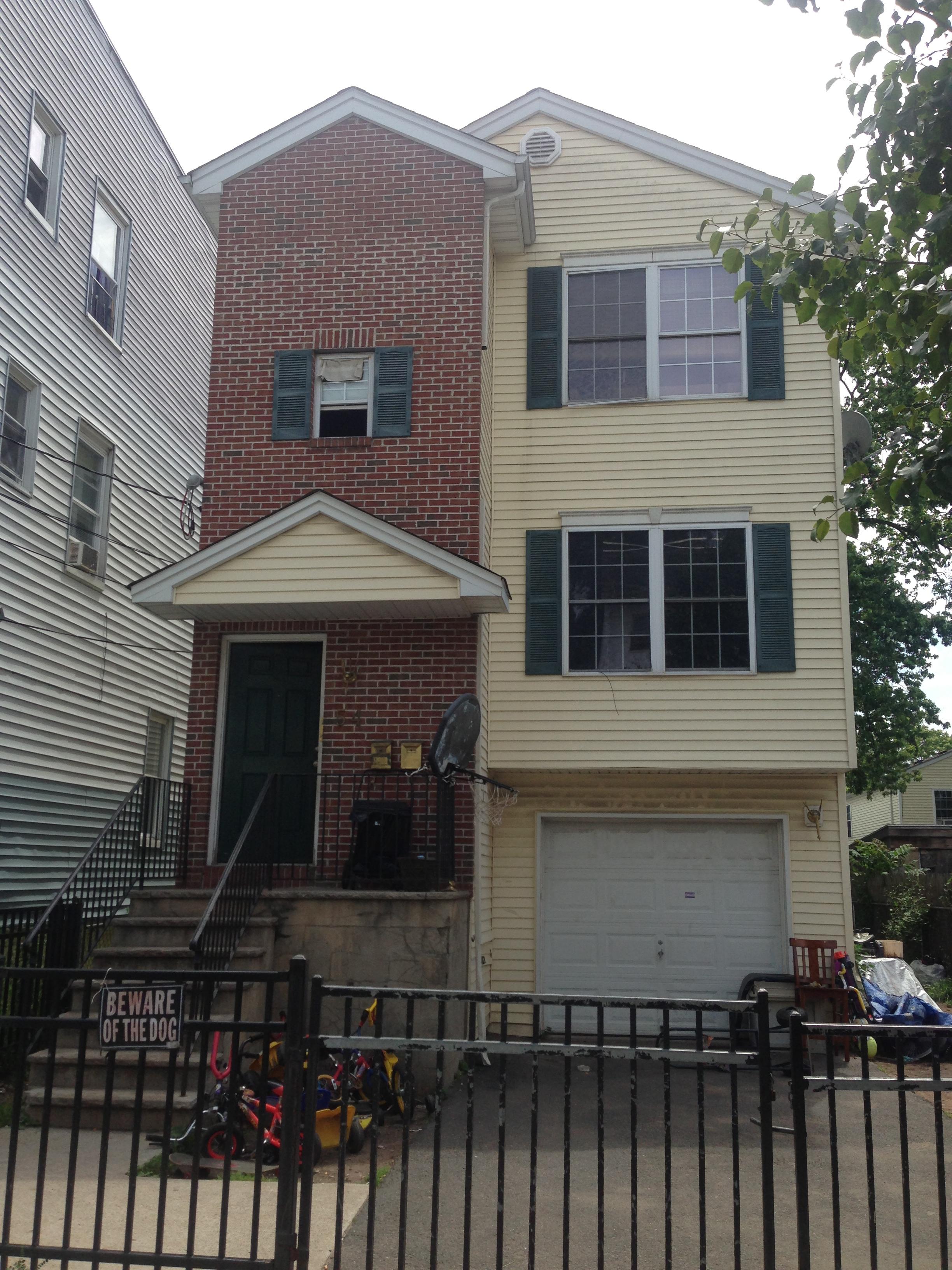 54 Norwood Street, Newark, NJ 07106 