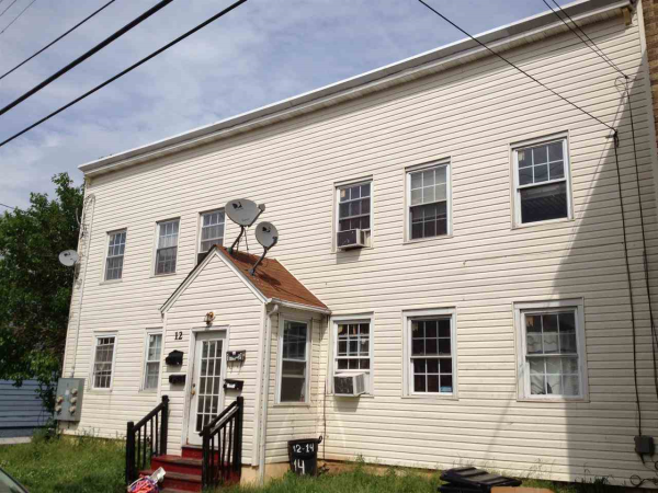 12-14 CHARLES ST, Carteret, NJ 07008 