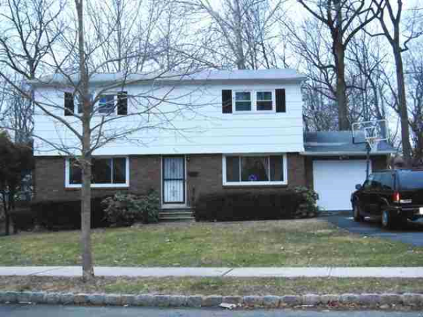 225 TRYON AVE, Englewood, NJ 07631 
