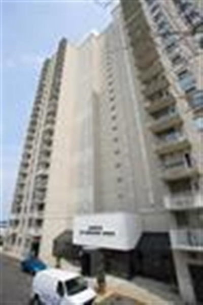 1115 100 MANHATTAN AVE, Union City, NJ 07087 