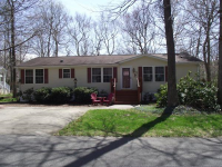 6 Edgewood Drive, Cream Ridge, NJ 08514 