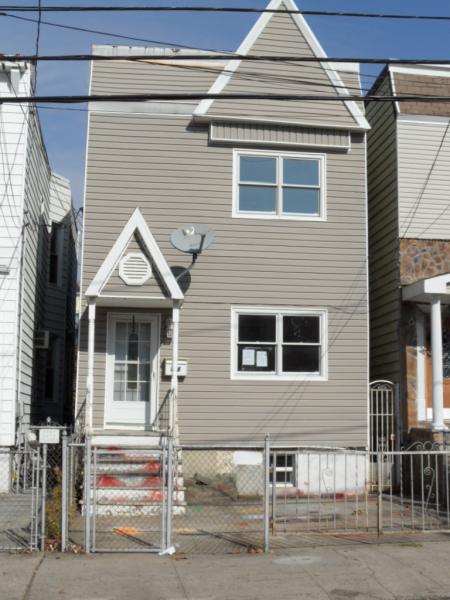 34 Williams Ave, Jersey City, NJ 07304 