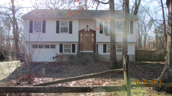 306 Kentucky Trl, Browns Mills, NJ 08015 