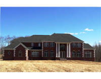 19 Crystal Court, Manalapan, NJ 07726 