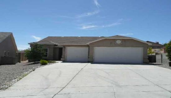 6020 Maddux Place Northwest, Albuquerque, NM 87114 