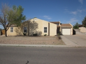 404 WAGON TRAIN DR, RIO RANCHO, NM 87124 
