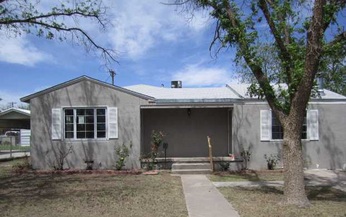 2420 Mountain View, Carlsbad, NM 88220 