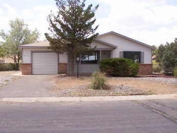 813 Sunflower Dr SW, Rio Rancho, NM 87124 
