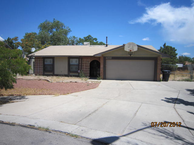 6001 NIDO GAVILAN NW, ALBUQUERQUE, NM 87120 