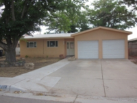 1017 Alcazar St NE, Albuquerque, NM 87110 