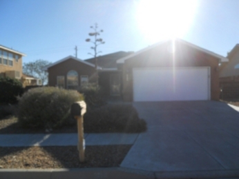 1050 Wagon Trail St, Los Lunas, NM 87031 