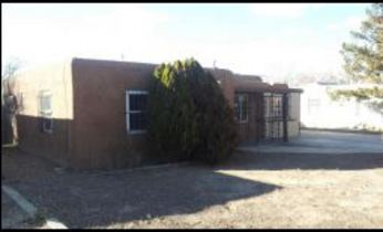 2105 Valencia Dr NE, Albuquerque, NM 87110 