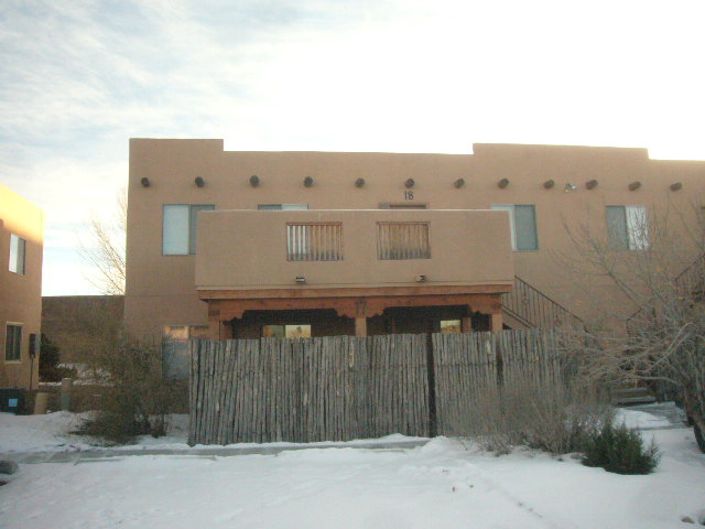 3300 Rufina Street,g 17, Santa Fe, NM 87507 