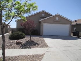 8712 Benavides Ave SW, Albuquerque, NM 87121 