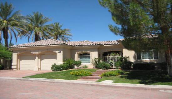 46 Caminito Amore, Henderson, NV 89011 
