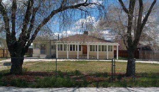 2349 Bunch Way, Carson City, NV 89706 