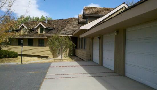 1668 Toni Court, Minden, NV 89423 