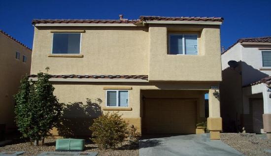 4750 Valleyside Avenue, Las Vegas, NV 89115 
