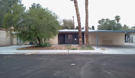 2704 Amarillo Street, Las Vegas, NV 89102 