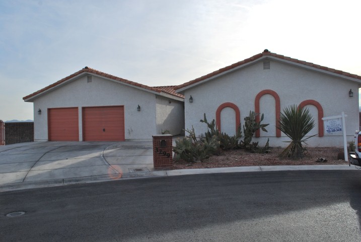 3299 Rolling Acres Cir, Las Vegas, NV 89117 