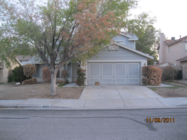 7423 Newcrest Cir, Las Vegas, NV 89147 