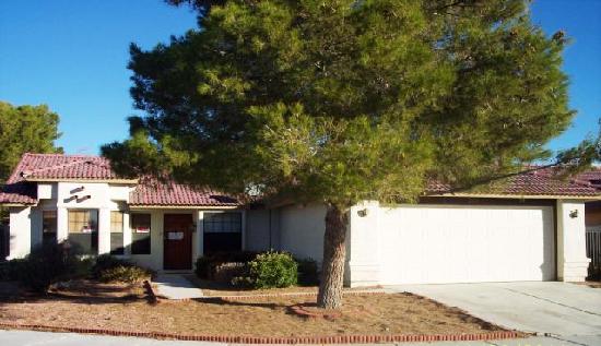 4332 Shannon Valley Avenue, North Las Vegas, NV 89031 