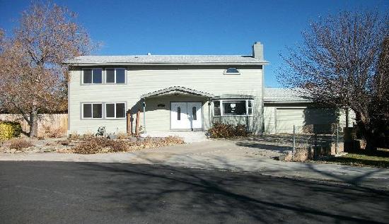 780 Barry M Cir, Reno, NV 89503 