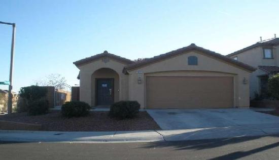 11613 Kings Arms Lane, Las Vegas, NV 89138 