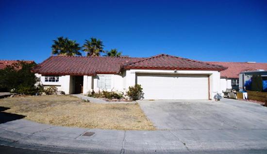 1122 Purple Martin Ct, North Las Vegas, NV 89031 