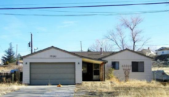 7590 Yorkshire Dr, Reno, NV 89506 