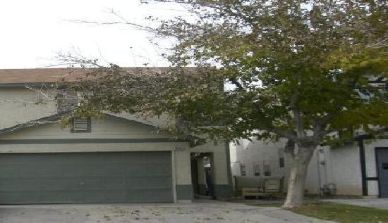 3905 Asimov Place, Las Vegas, NV 89115 
