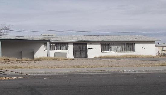 2016 Hassell Avenue, North Las Vegas, NV 89032 