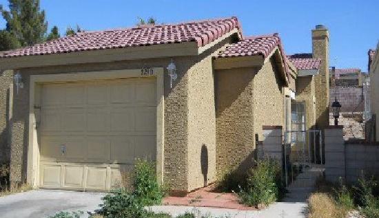 2290 Sierra Sunrise Street, Las Vegas, NV 89156 